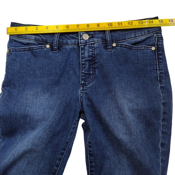 TALBOTS Flawless Five Pocket Cropped Capri Jeans Size 4P String Accent Casual - Picture 8 of 11